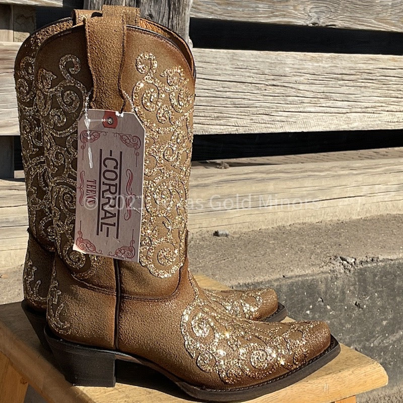 Corral on sale gold boots